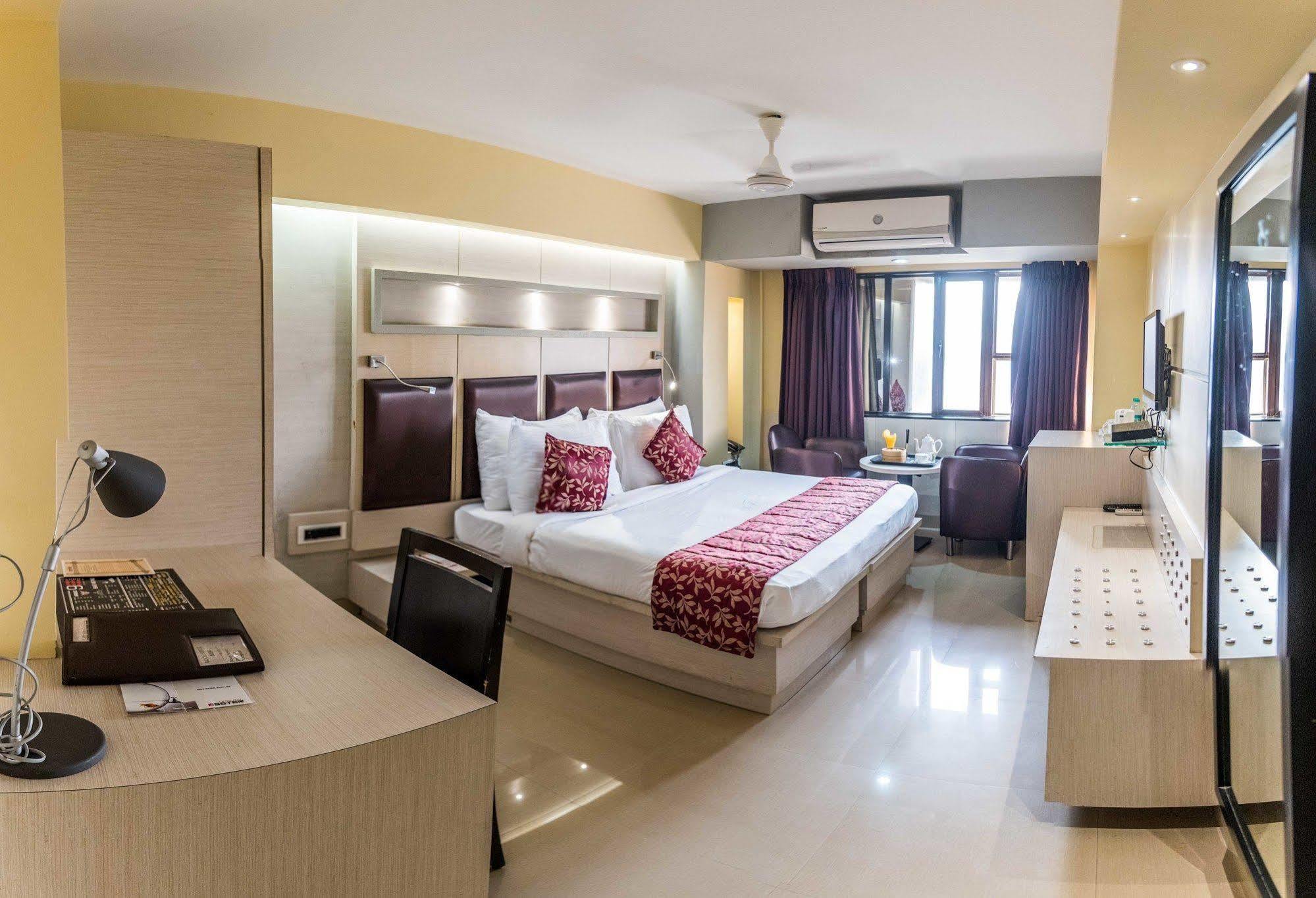 Hotel Oriental Aster - Mumbai International Airport Eksteriør billede